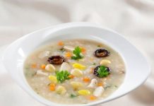 Cháo nấm đùi gà hạt sen
