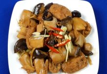 Cách nấu nấm đùi gà kho gừng